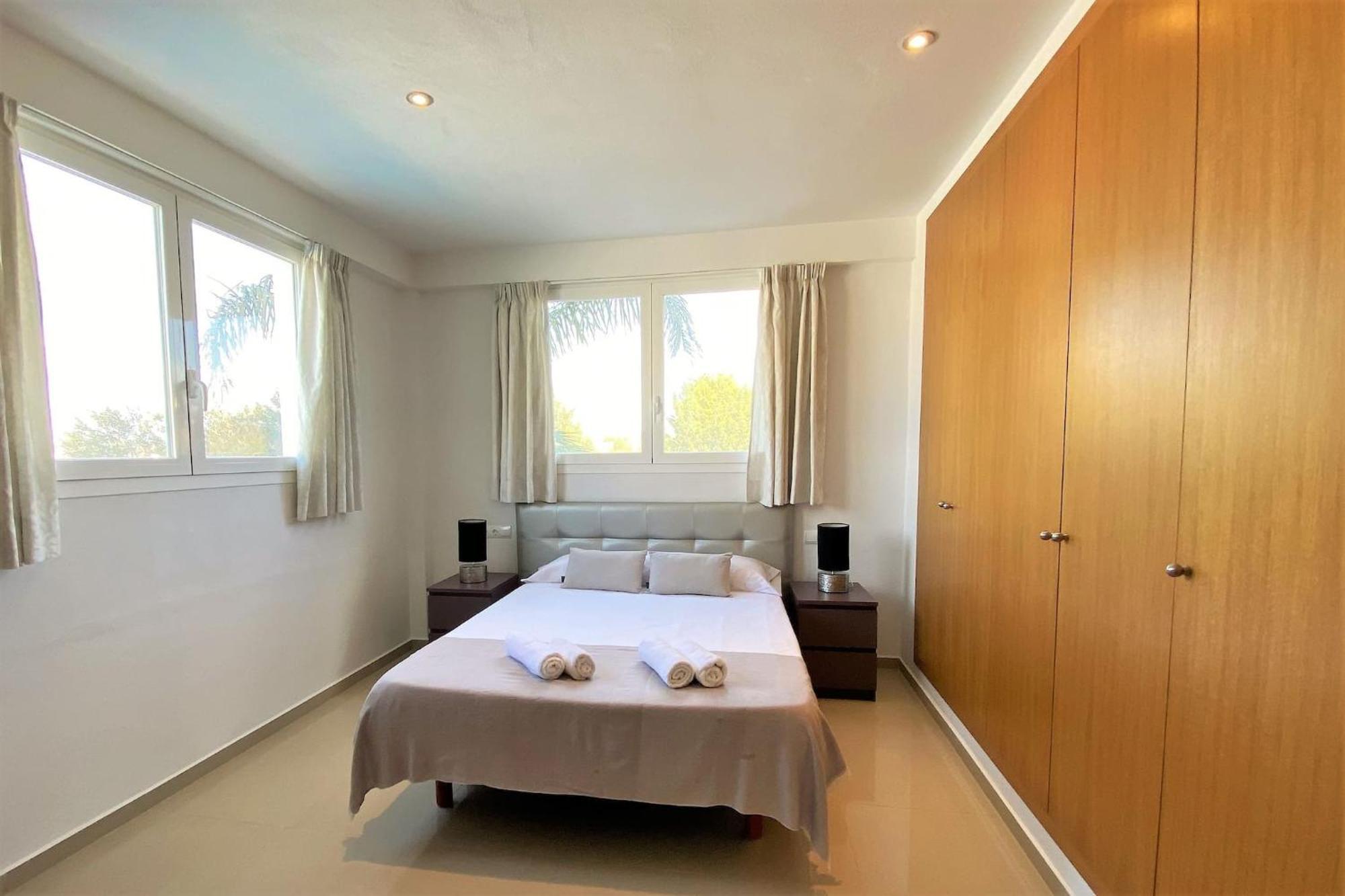 Villa Romeo 2Km From Ibiza Town And 1Km From Talamanca Beach Santa Eularia des Riu Eksteriør bilde